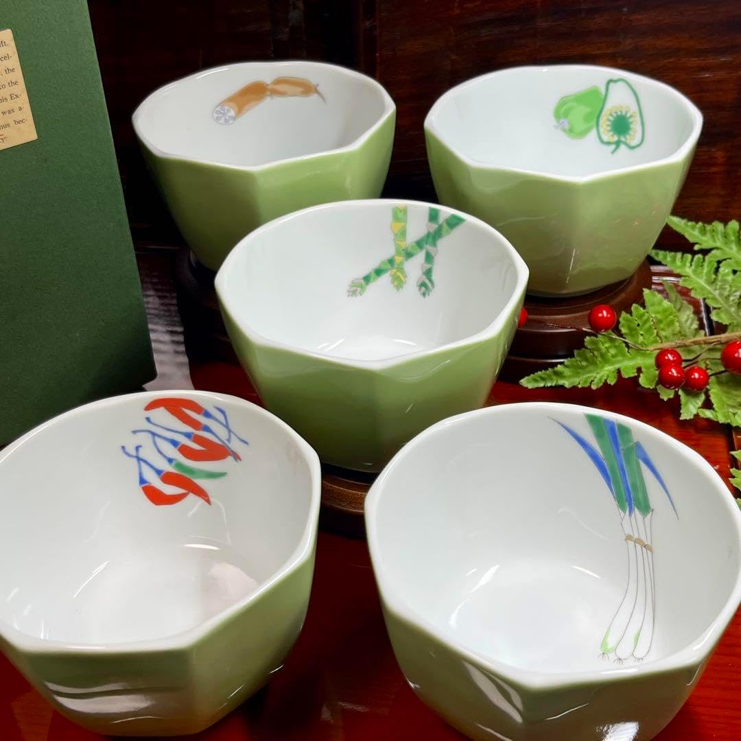 【廃番希少】 深川製磁 青磁 野菜 絵変わり 八角小鉢 セット 銘々鉢 小付 廃番 深川製磁 青磁 野菜 絵変わり 八角小鉢 セット 銘々鉢 小付